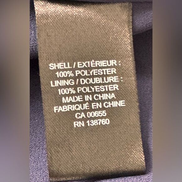 RW&Co. Sleeveless Flowy Blue Floral Print Halter Neck Top Blouse. Medium. - Picture 8 of 8